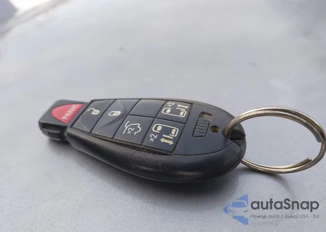 2014 Dodge Grand Caravan Sxt from USA, damaged, VIN 2C4RDGCG1ER210049